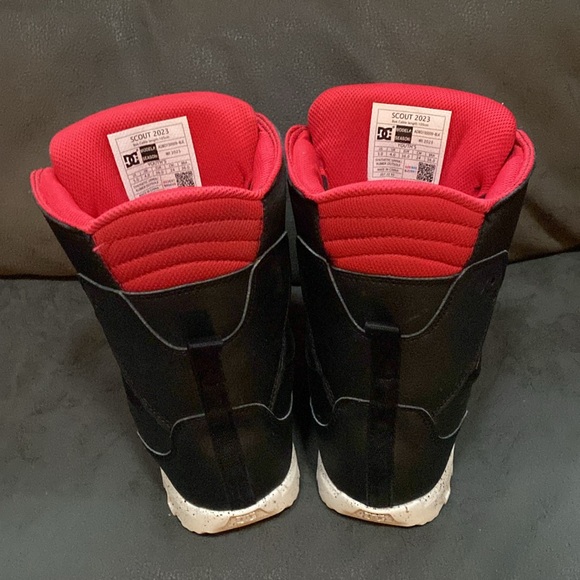 Youth DC Snowboard Scout Boots Size 5 - Picture 3 of 6
